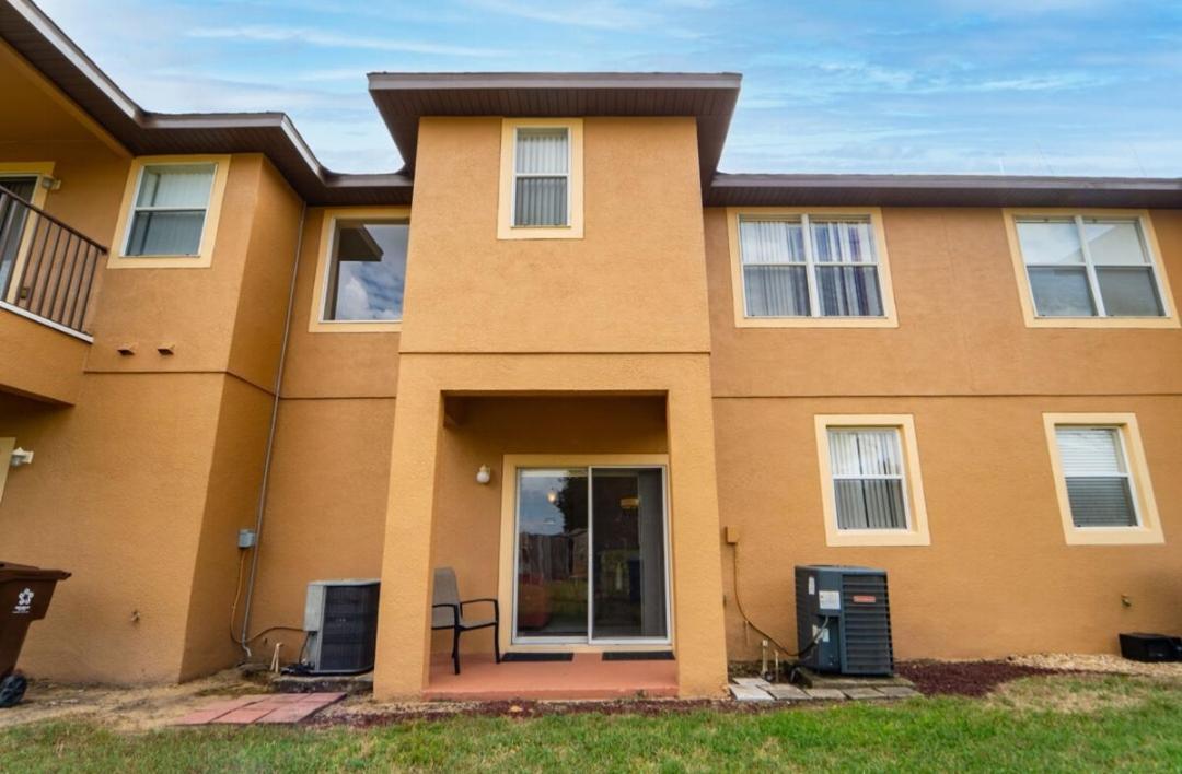 Relaxing Resort, Spacious Pool Near Disney Davenport Exterior photo
